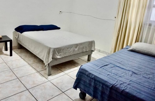 Tlaquepaque Hostel | San Sebastianito Hostal - Hostel