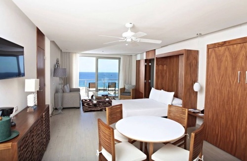 Centro Resort | Sandos Finisterra-Finisterra One Bedroom Suite