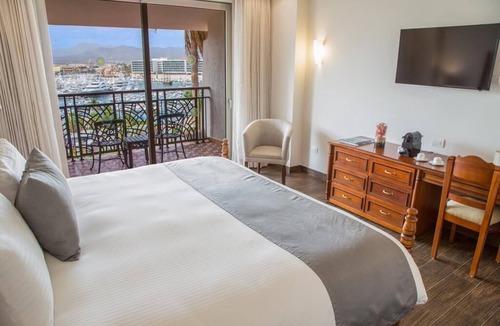 Centro Resort | Sandos Finisterra Los Angeles All Inclusive Resort