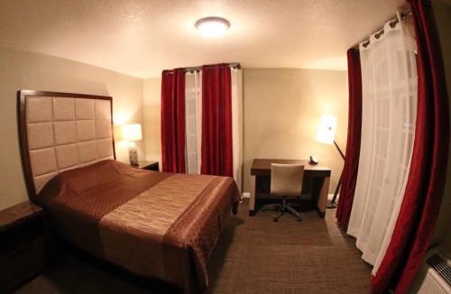 Downtown Riverside Hotel | Santa Cruz Inn