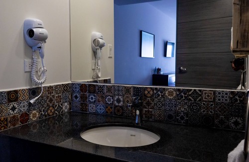 San Carlos Hotel | Sawari Hotel