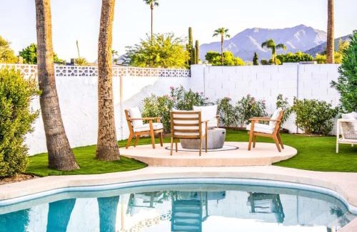 Knoell Scottsdale House | Scenic 4BR Villa Heated Pool & Games