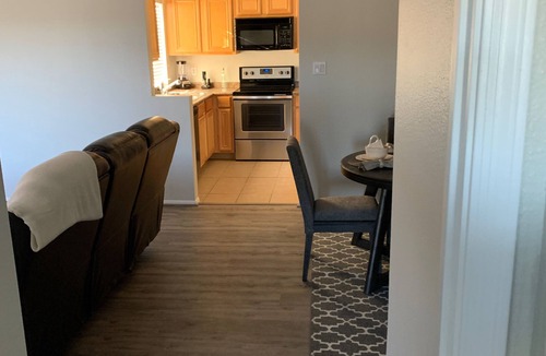 Paradise Valley Village Condo | Scottsdale Beauty 1 bed 1 bath Beautiful new furnishings