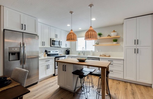 South Scottsdale Condo | Scottsdale Chic Condo w/Heated Pool, Walk Everywhere! A+ LUXURY in Old Town