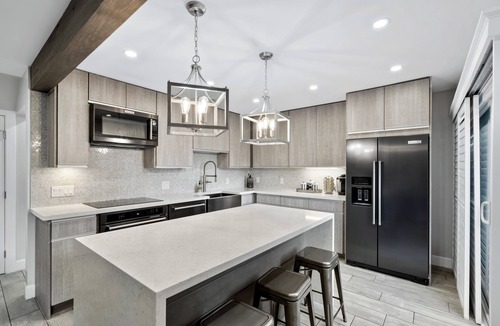 South Scottsdale Condo | Scottsdale Luxury Bungalow With 4 Heated Pools