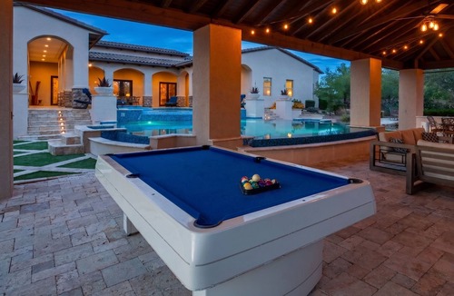 North Scottsdale House | Scottsdale Oasis: 6BR, Dual Pools & 12-Person Spa