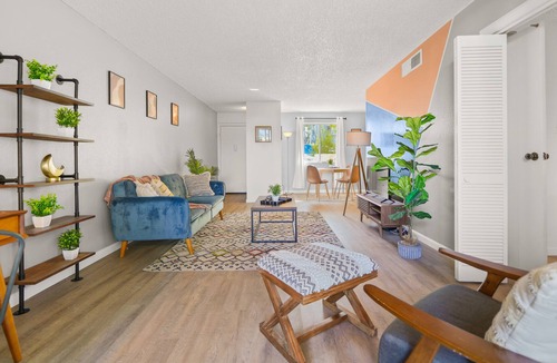 Entertainment District Condo | Scottsdale | Pool |Hot Tub |Kitchen |1 BR: Suite
