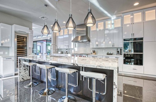 South Scottsdale House | Scottsdale Sanctuary - 6BR Estate + Casita w/Pool, Spa & Rooftop Views