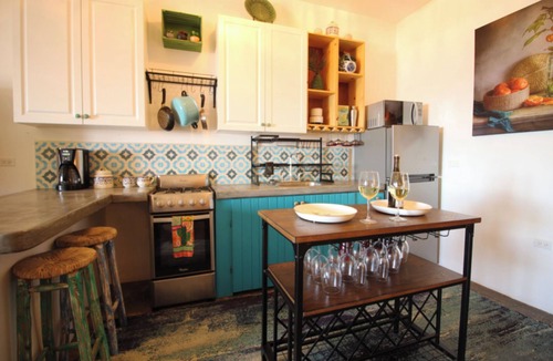 Cerritos Condo | ★Sea-Esta ★BEACHFRONT★ Surf Condo! Pool & Hot Tub! Surf Views! Right On The Sand