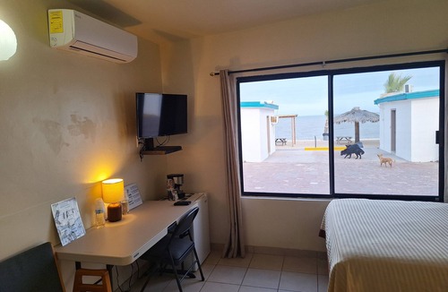 San Felipe Hotel | Seaside Hotel & Victor's RV Park