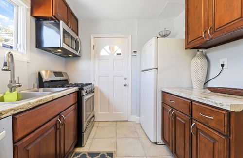 Laguna Beach House | Secluded Garden Oasis w/Sauna Steps to Main Beach - BEST LOCATION 2B