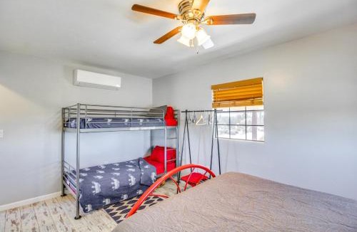Marana House | Secluded Marana Home w/Viewing Decks + Privacy!