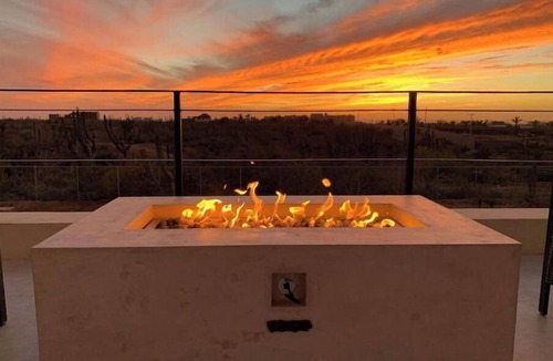 Cerritos Villa | Secluded Villa: Pool, Fire-pit, 5min to the beach!