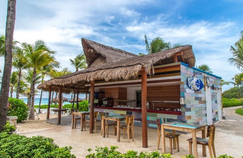 Playacar Fase II Resort | Select Club at Sandos Playacar All Inclusive - Adults Only Area