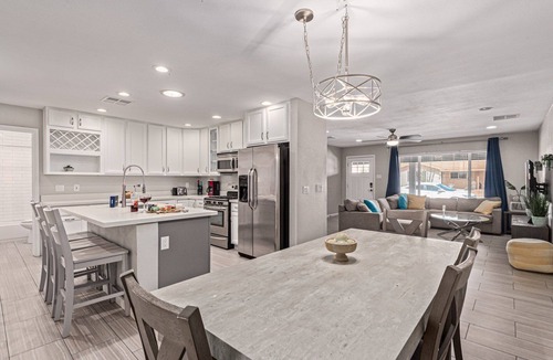 Scottsdale Estates Six House | Serene Desert Retreat - Walk to Old Town Scottsdale!
