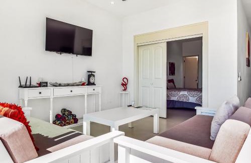 La Paloma House | Serene Dog-Friendly Villa with Impressive Views, Outdoor Pool, Private Patio, AC