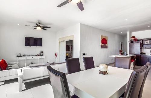 La Paloma House | Serene Dog-Friendly Villa with Impressive Views, Outdoor Pool, Private Patio, AC
