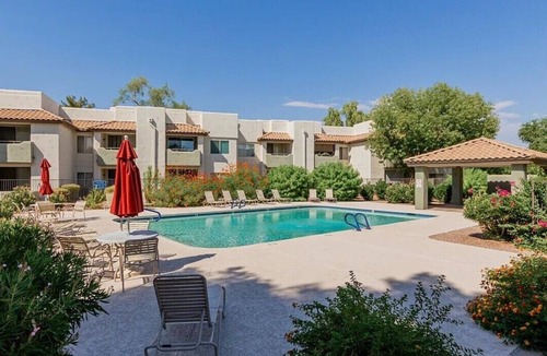 Chandler Condo | Serene Lakefront Unit with Fabulous Views, Heated Pools, Spas, Pickleball, Gym,