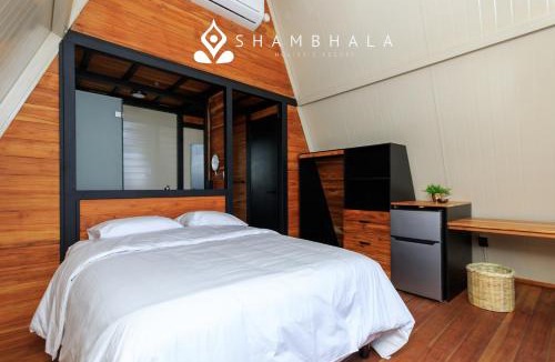 Colinas de Santiago Cabin | Shambhala Holistic Resort Only Adults