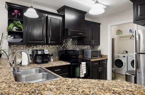 McAllen Villa | Sharyland Townhome - 2/2.5 bedrooms with patio in McAllen