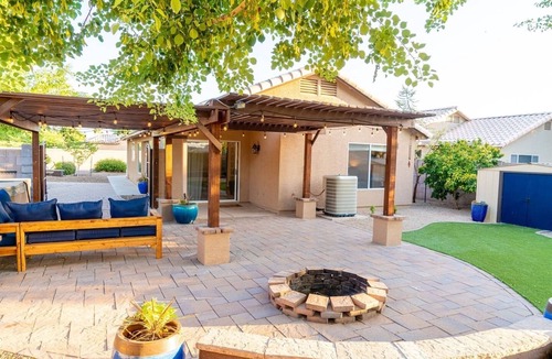 Provinces Master Community House | Single-Level Chandler Home · Hot Tub · Work-Friendly