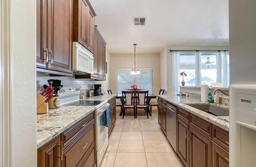 Chandler House | Single-Story home in Chandler-Entire House