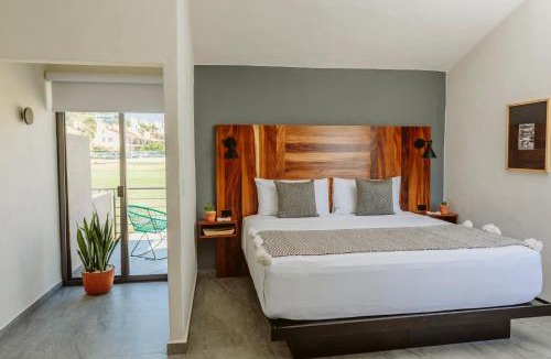 Campo de Golf Fonatur Hotel | SIX TWO FOUR Urban Beach Hotel