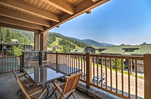 Whitefish Apartment | Ski-in/ski-out Whitefish Escape w/Balcony!