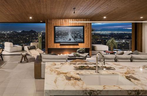 Copeland Hill Villa | Skyeview - Award-Winning Mountaintop Oasis