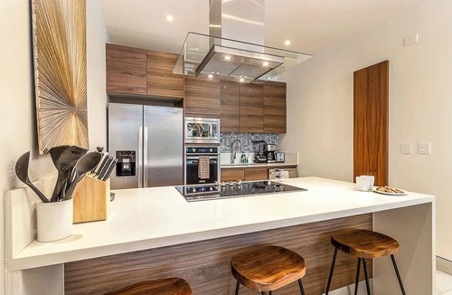 El Tezal Apartment | Sleeps 8 -Rooftop Penthouse @ Visa Vela + Jacuzzi