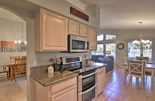Pueblo Village House | Snowbird & Golfer Oasis! Lake-View Peoria Retreat