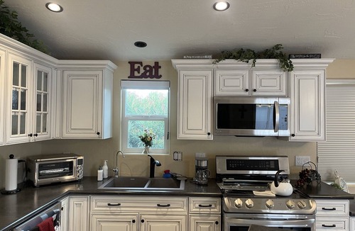 East Mesa House | Snowbirds! Age 55+ Gated community. Pool. Jacuzzi. Pickle Ball