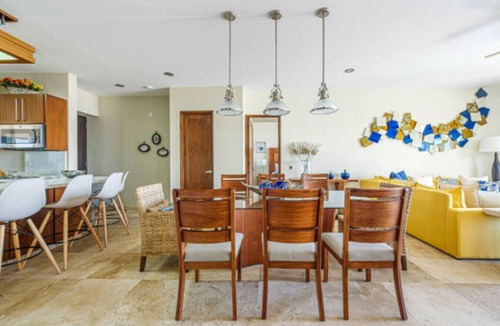 Cabo San Lucas Apartment | Sol Pacífico 302 Oceanfront @Cerritos Beach