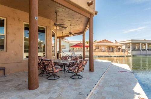 Parker Strip House | Sol Rio Point – Waterfront Corner Lot Oasis