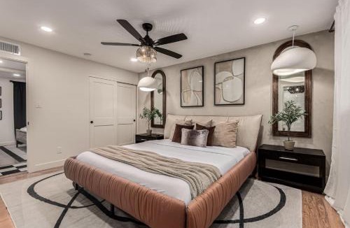 Park Scottsdale Four House | SolaNova Designer Oasis with Cocktail Pool & Theater