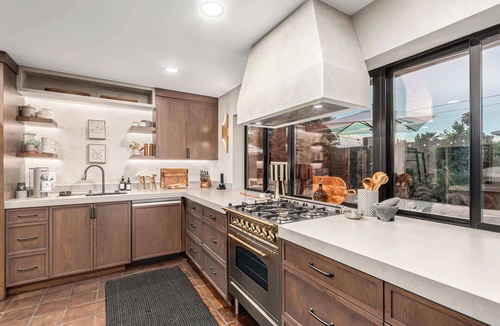 Park Scottsdale Four House | SolaNova Retreat | Cocktail Pool & Movie Room