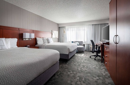 Camarillo Hotel | Sonesta Select Camarillo