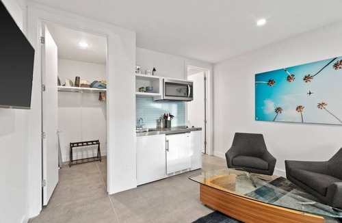 Arts District Apartment | Soulshine Studio in the Heart of Old Town Scottsdale