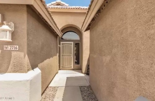 South Mountain House | South Mountain House