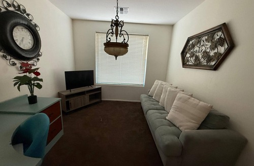 Foothills Reserve Apartment | South Mountain Reserve