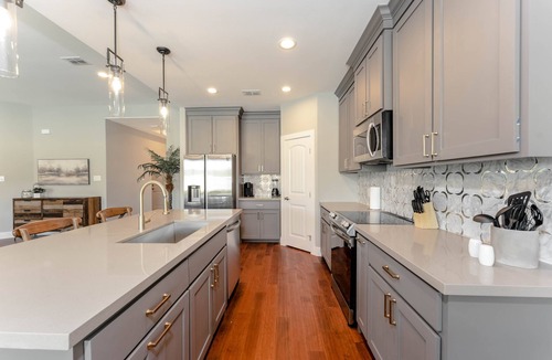 Laguna Vista House | South Padre Island Luxury 4-Bedroom Home with Private Pool and Hot Tub