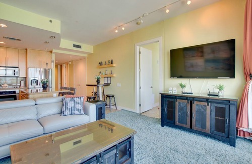 South Padre Island Condo | South Padre Island Condo - Walk to the Beach!