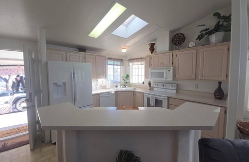 East Mesa House | Spacious 2BD/2BA Retreat in Monte Vista Village Resort in Sunny Mesa AZ