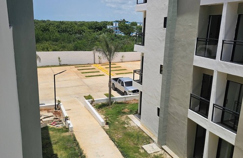 Villa Hermosa Apartment | Spacious 3-bedroom apartment in charming Villa Hermosa with AC