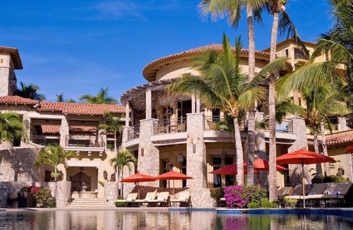 El Medano Ejidal Condo | Spacious 4 bedroom 3.5 bath with a great view from building two second level.