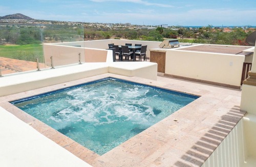 Los Cabos Villa | Spacious 4-bedroom villa in fantastic Cabo San Lucas with AC