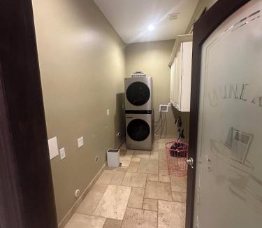 Laveen Village Villa | Spacious 5-bedroom farmhouse in Laveen with AC