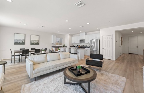 Sun City House | Spacious 5-bedroom house with AC｜The Elegant Retreat on Chance Dr #42474