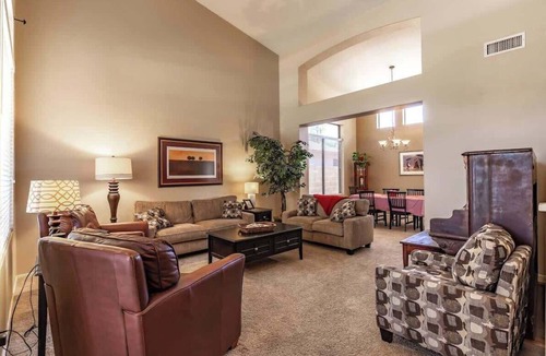 Chandler House | Spacious 6 BR Furnished 30 day rental! Great Pool!