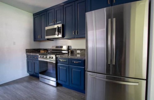 Baker Street House | Spacious and Modern for the whole family to enjoy.